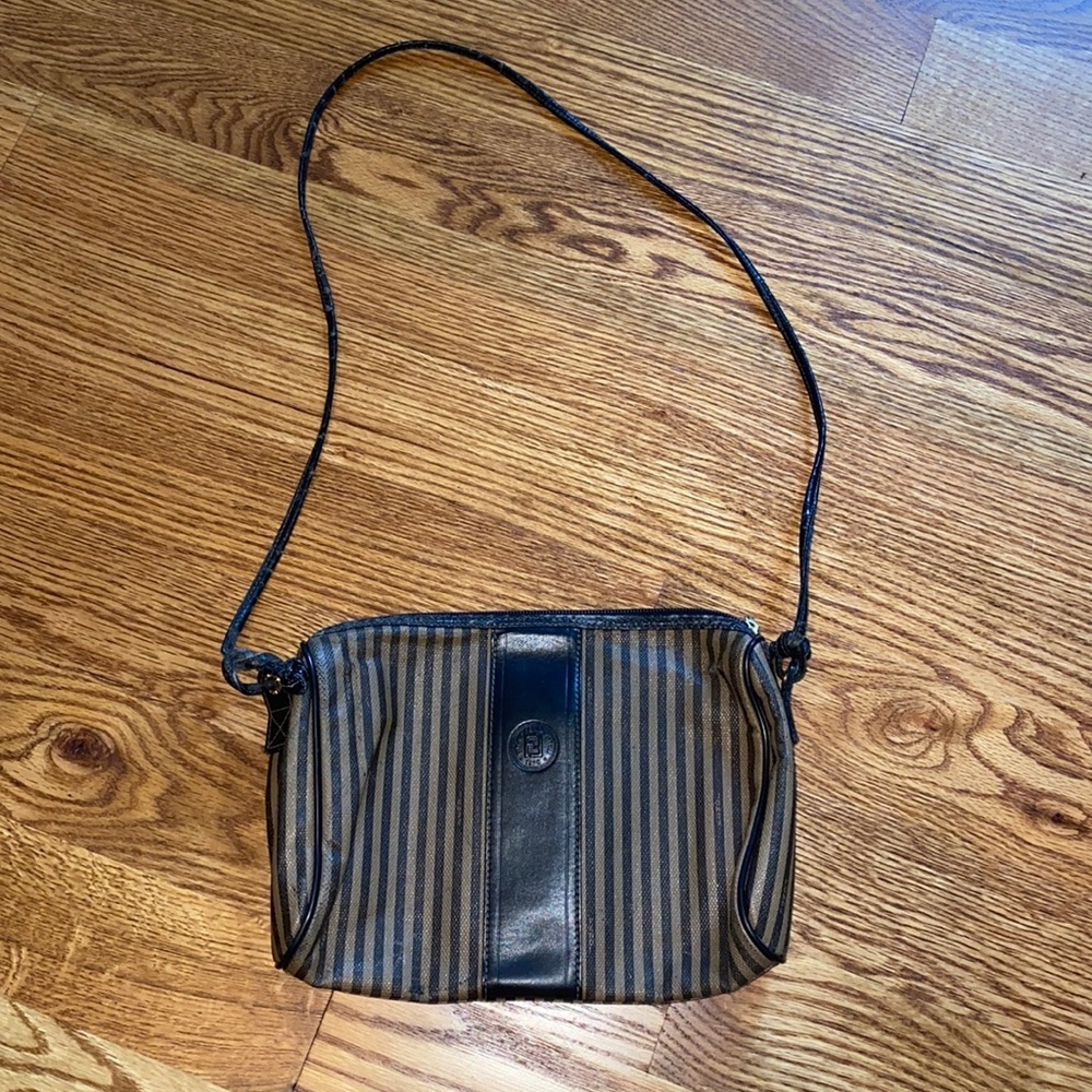 Vintage fendi handbag